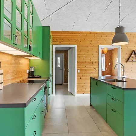 M261-vaeggerlose-akacievej-15 * Bøtø By