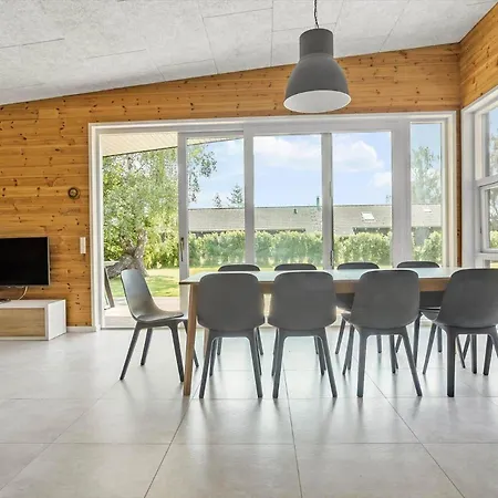 M261-vaeggerlose-akacievej-15 Bøtø By